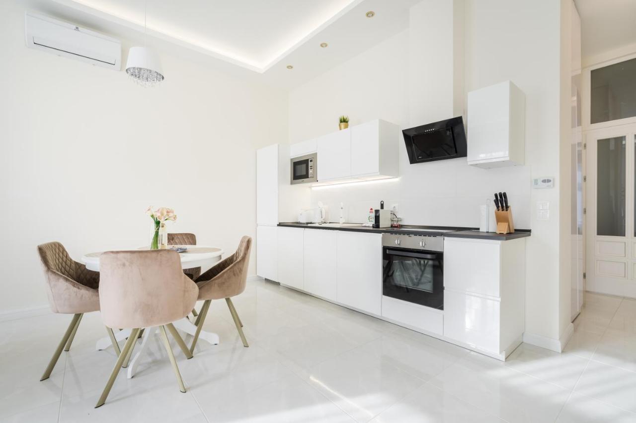 Bpr Etienne Charming Apartment Βουδαπέστη Εξωτερικό φωτογραφία